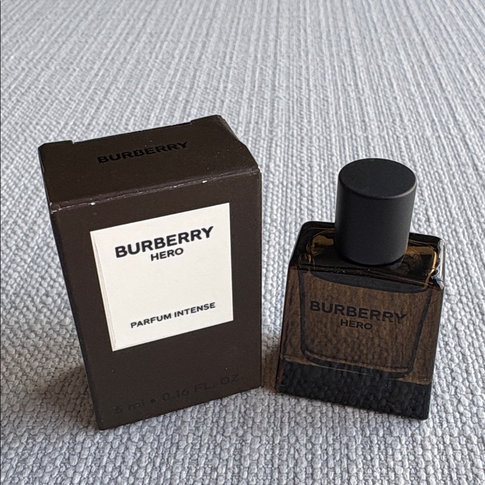 BURBERRY Hero INTENSE miniature fragrance - Picture 9 of 9